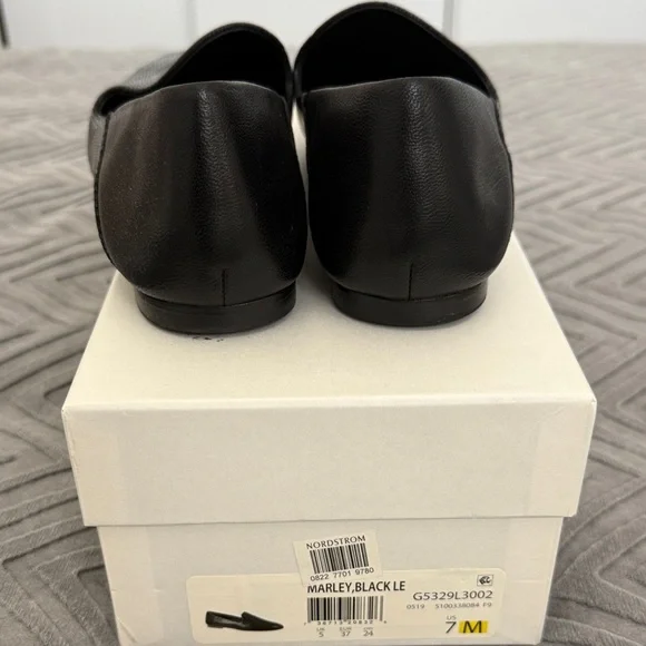 Vince Marley Venetian Loafer - Picture 9 of 12